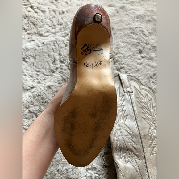 Grey Leather Vintage Western Cowboy Boots by Jeenz Bootz 7M with gold trim - Picture 5 of 6